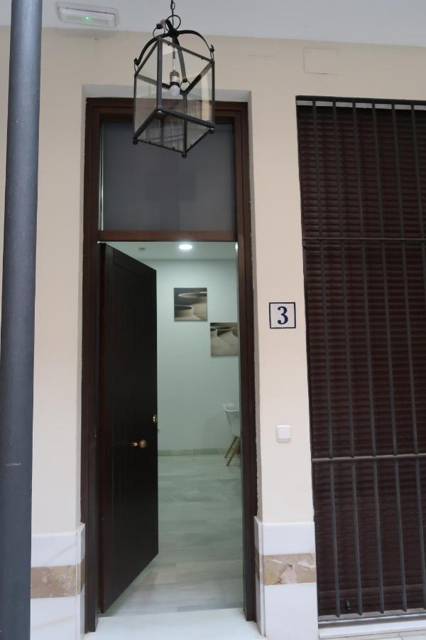 J & E Malaga Center Apartamentos Exteriör bild
