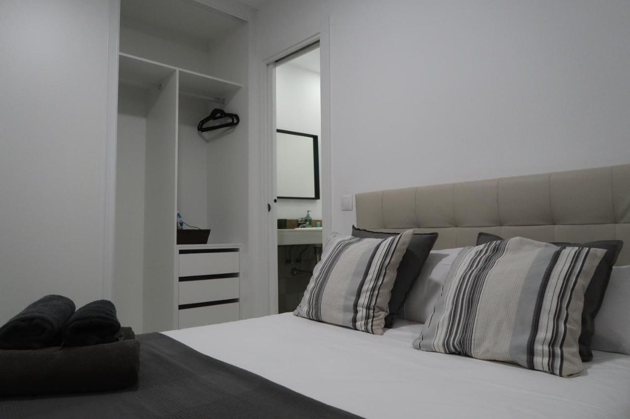J & E Malaga Center Apartamentos Exteriör bild